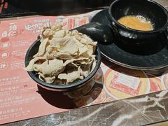 -一绪に和牛寿喜烧(罗湖益田假日店)