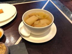松茸炖竹荪-杭州西子湖四季酒店·金沙厅