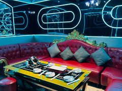 -路边边.炒菜烧烤.音乐餐厅(良乡长虹店)