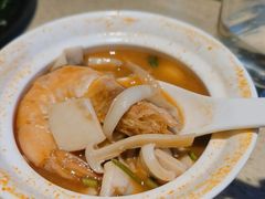 冬阴功海鲜汤-渔太泰漓江小馆·广西融合菜(西街店)