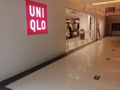 -优衣库(上海金桥国际商业广场店)