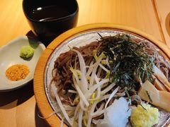 冷茶面-Lia Cafe Bar Restaurant松山咖啡屋