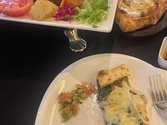 -Efes Turkish & Mediterranean Cuisine 艾菲斯餐厅(陆家嘴店)