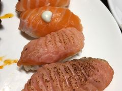 寿司-亚马逊环球美食百汇(新城吾悦广场店)