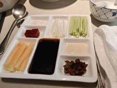 -悦融琥珀·京鲁菜·海味珍品(西单店)