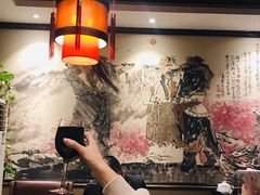 -湖庭壹品鸭王·传统北京烤鸭·别墅私房菜·庭院宵夜(江宁店)