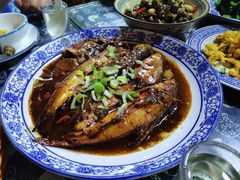 -云河农家乐饭店(福禄缘树山店)