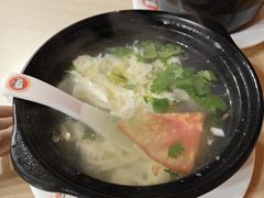 -闫家驴肉老店(华电一校店)