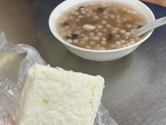 -芳婆糕团店(王府大街店)