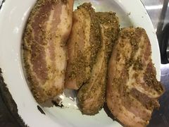 -马路牙子地桌烤肉(工体店)
