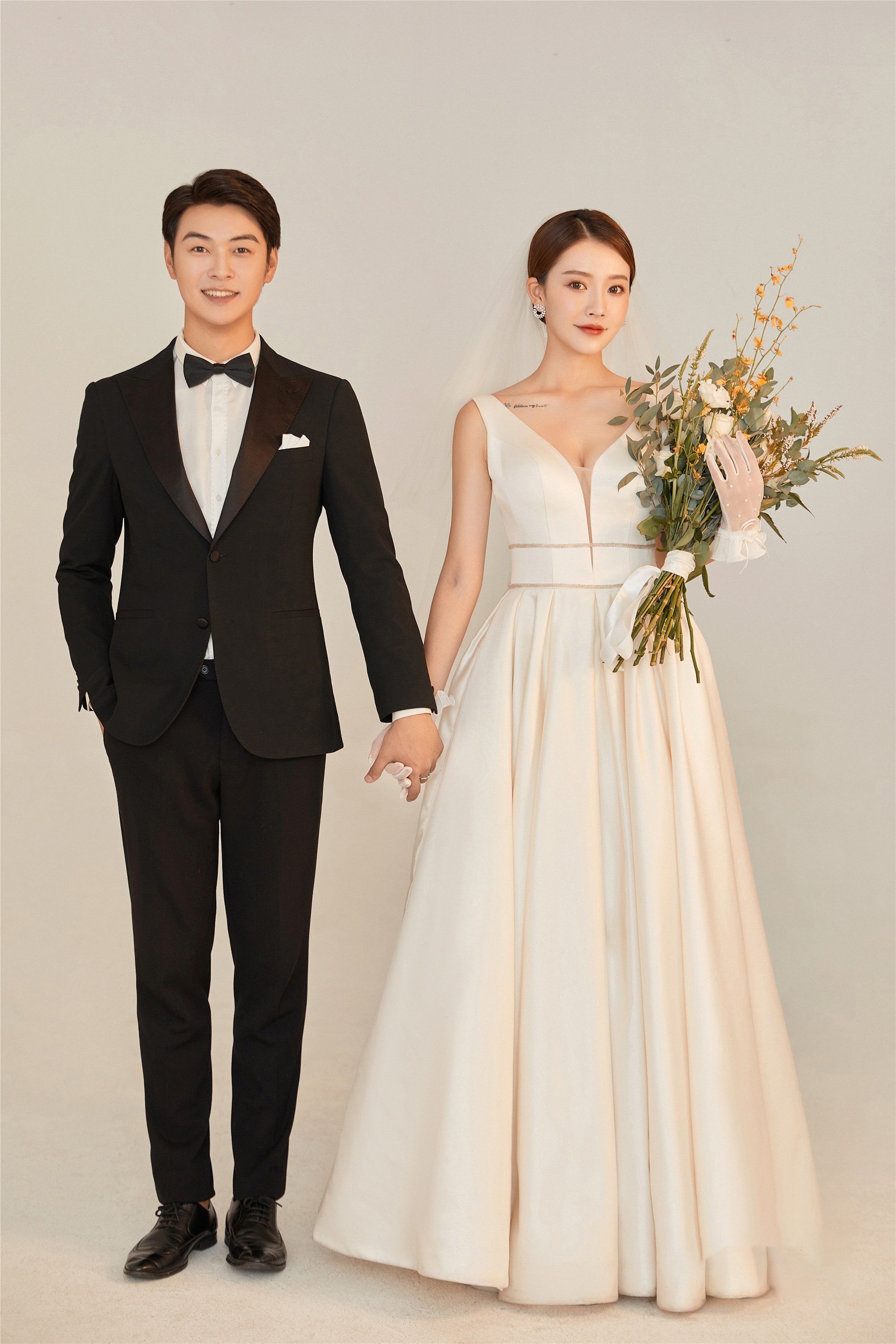 拍摄风格:极简|韩式|光影
	
韩式婚纱照
简约而不简单
清新