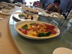-双子楼大酒店(城开国际写字楼店)