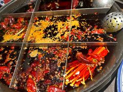 -周小明火锅(黑金冠社区店)