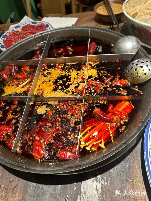 周小明火锅(黑金冠社区店)图片