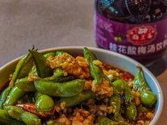 -龙巢盱眙龙虾·牛蛙·烧烤宵夜(八卦岭店)