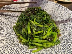 有机茼蒿炒南澳紫菜-海派悦庭·海胆烧麦·新融合菜(凯德广场店)