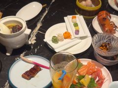 -半岛翡丽海鲜自助餐厅(观风亭店)