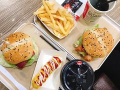 -牛纽塔·牛人堡(群众路店)