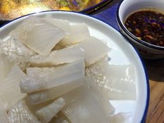 -山河屯铁锅炖(哈西站店)