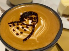 -潮一不贰·法式甜品·生日蛋糕·西式简餐(外滩店)