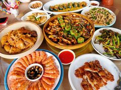 -鲤鱼塘农家山庄