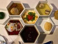 秦淮八艳美味小吃-民国红公馆·秦淮八艳(夫子庙店)