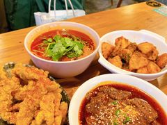 冒鸭血-付小姐在成都(中山公园店)