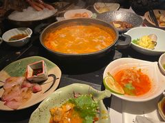 -花潮料理艺食馆(成都万象城店)