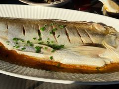 -七的湖·晚芳亭·阳澄湖农家菜·大闸蟹(莲花岛店)