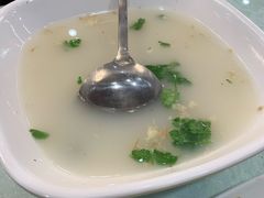 -六和聚传统烤鸭.天津菜(和平店)