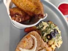 -水桶王国主题餐厅·聚会·生日派对·亲子活动·家庭套餐(亚龙湾希尔顿店)