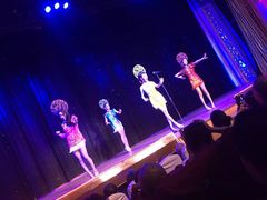 -金东尼人妖秀