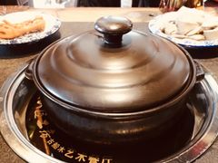 -大匠工房古船木艺术餐厅·猪肚鸡专门店(长白仙岛店)