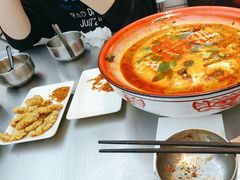 -旧巷口·麻辣大拌·油泼冒菜(上海七宝领展广场店)