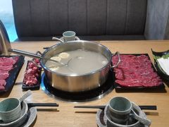 -云聚汇牛很鲜潮汕牛肉火锅(克拉玛依汉博店)
