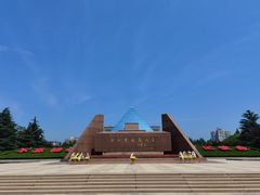 -上海市龙华烈士陵园