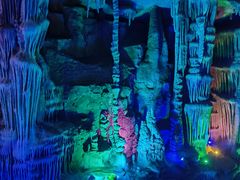 -泰安地下龙宫景区