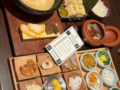 -银米·云南传统过桥米线(双廊黑金冠店)