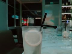 -Whisper Bar 