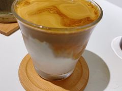 -YECLIP COFFEE 黄色回形针咖啡