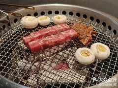 -何发发和牛烧肉·鳗鱼榴莲放题自助(乐峰广场店)