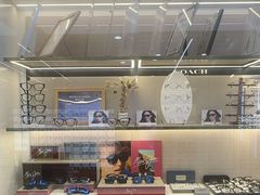 -世纪大明眼镜·蔡司授权店(武昌旗舰店)