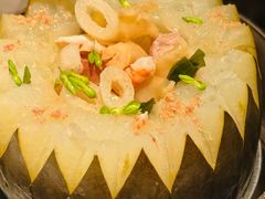 -洋房火锅(上海新天地南北里店)