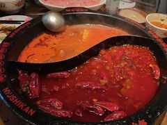 -牛市坎火锅(建设路店)