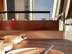 -蝴蝶里·粤菜·点心(滨江龙湖店)