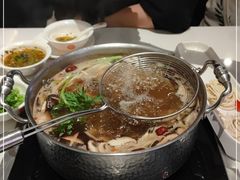 -牛焱·贵州黄牛肉火锅(城西银泰店)