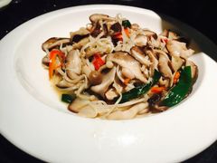 -上井料理黑金店(IFS国金中心店)