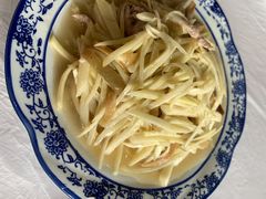 茭白炒肉丝-邱记私房菜·十八年本地菜