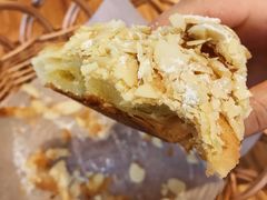 -麦田工坊(月湖店)