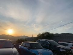 -鬼笑石后山停车场